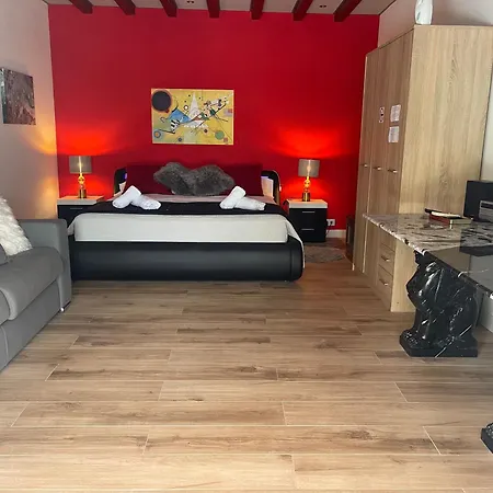 Homestay Piscina: Privado Con Sofá Cama